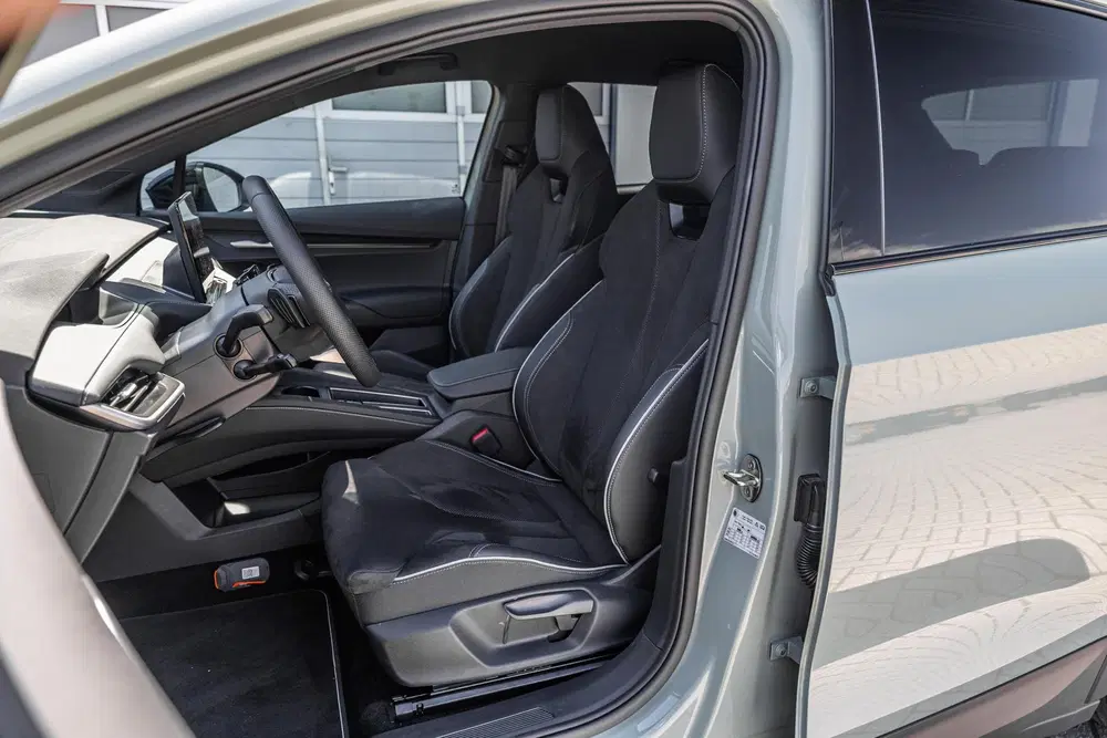 Skoda Elroq 85 286pk Sportline uit 2026, foto 4
