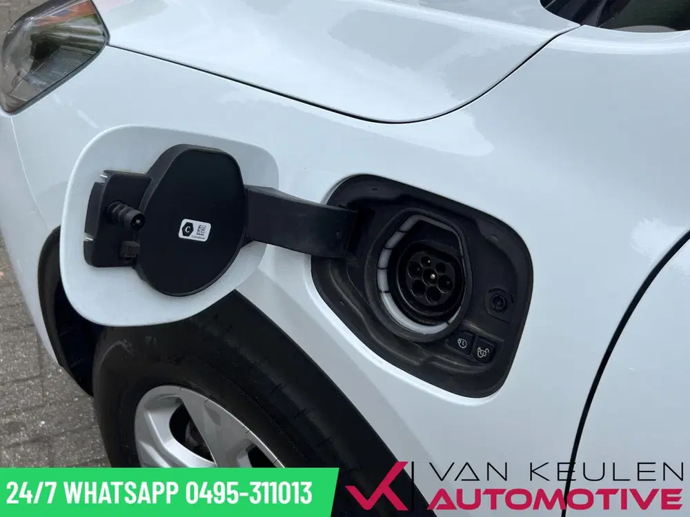 Ford Kuga 2.5 PHEV 225 PK l 1e eigenaar l 65 km elek uit 2022, foto 2