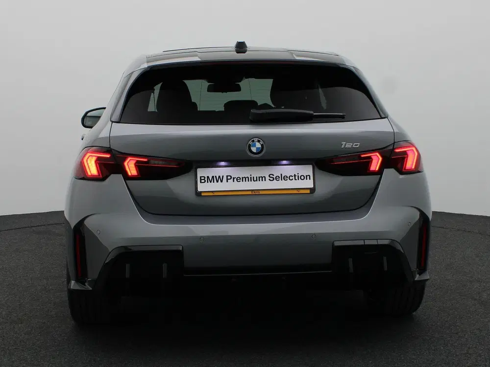 BMW 1-serie 120 M Sportpakket uit 2026, foto 5