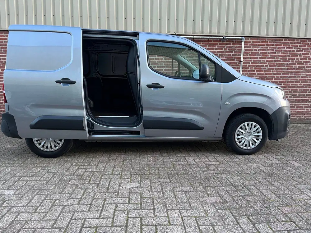 Citroën Berlingo Citroen BERLINGO 1.2 PureTech Control AIRC uit 2019, foto 3