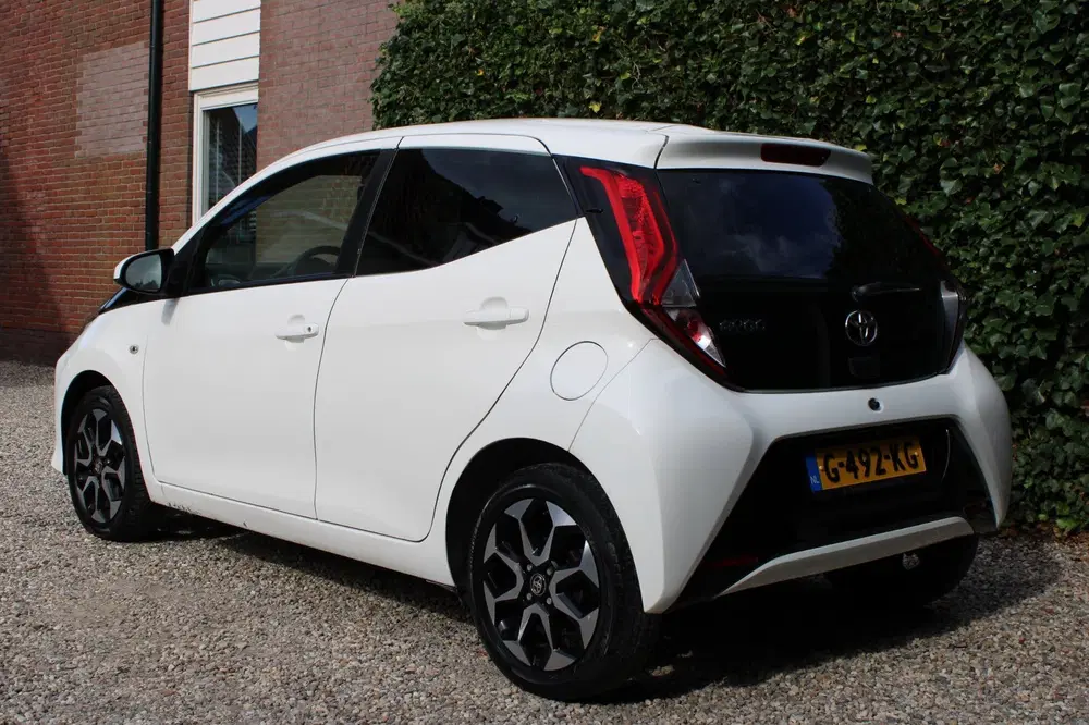 Toyota Aygo 1.0 VVT-i x-cite uit 2019, foto 2