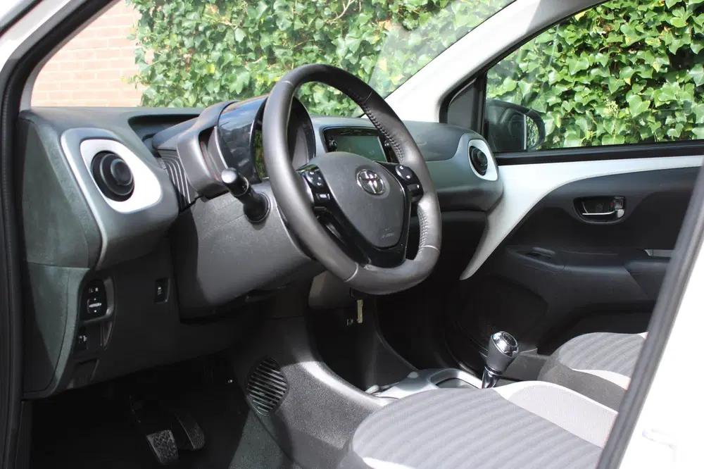 Toyota Aygo 1.0 VVT-i x-cite uit 2019, foto 5