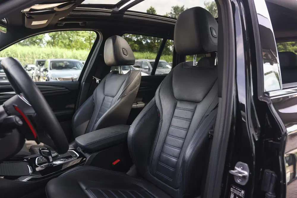 BMW X3 xDrive30e High Executive M Sport Automaat uit 2022, foto 9