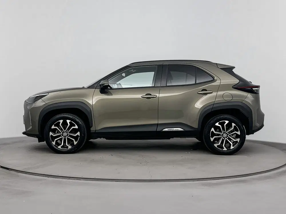 Toyota Yaris Cross AWD 1.5 Hybrid Dynamic Limited uit 2024, foto 3