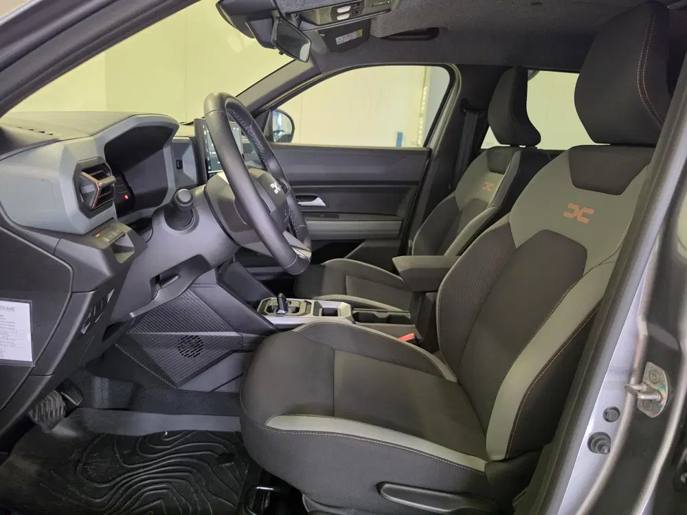 Dacia Duster 1.6 Hybrid 140 Extreme uit 2024, foto 11