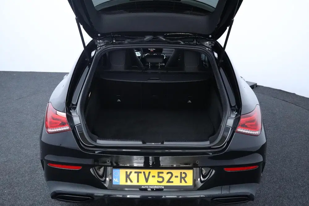 Mercedes-Benz CLA Mercedes CLA-klasse Shooting Brake 250 e A uit 2021, foto 12