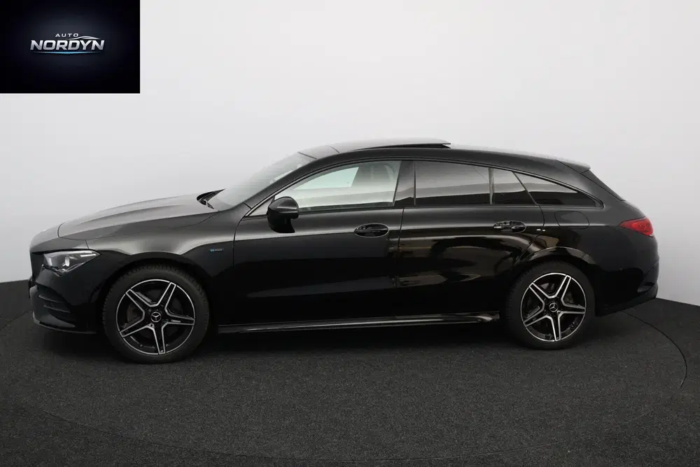 Mercedes-Benz CLA Mercedes CLA-klasse Shooting Brake 250 e A uit 2021, foto 3