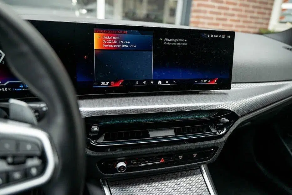 BMW 3-serie 330e xDrive M Sport LCI uit 2024, foto 11