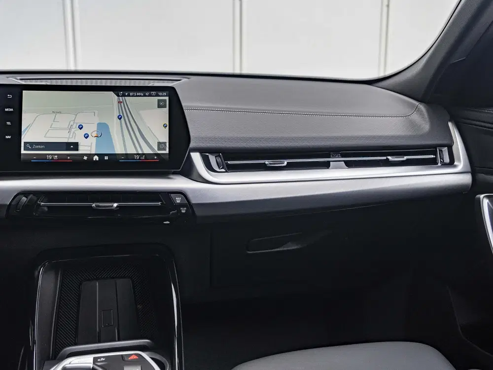 BMW iX2 eDrive20 Pure Edition 67 kWh M Sportpakket uit 2026, foto 11