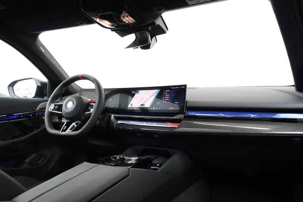 BMW M5 Sedan uit 2026, foto 10