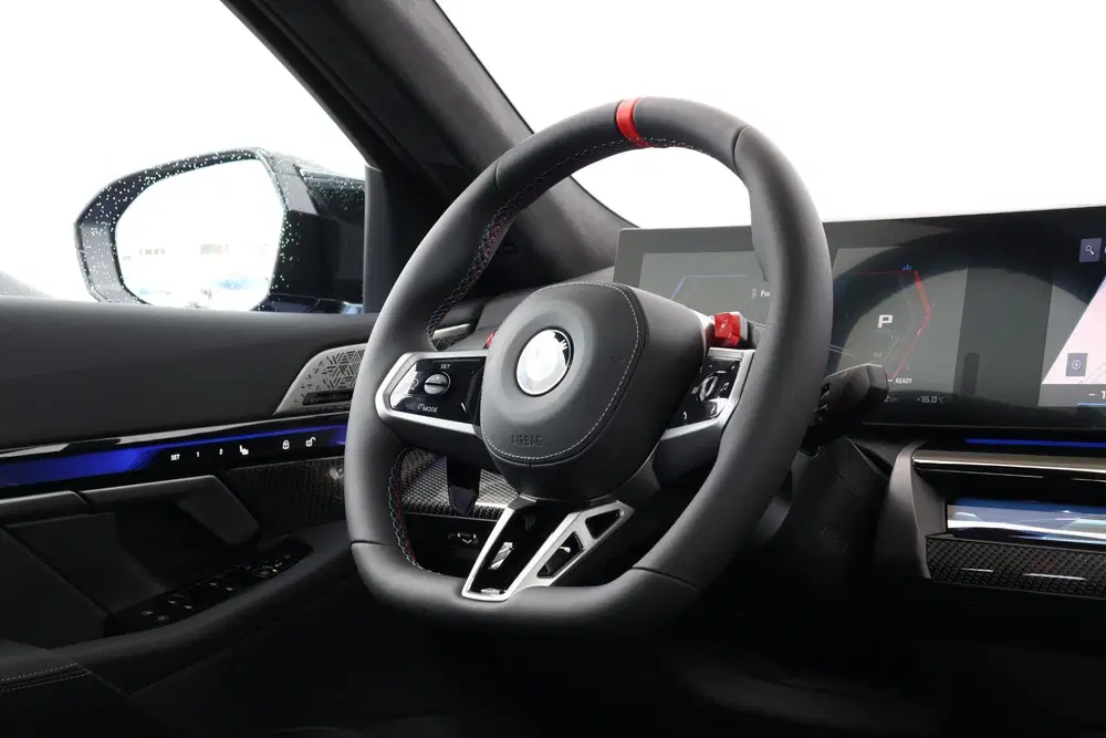 BMW M5 Sedan uit 2026, foto 11