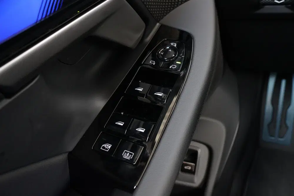 BMW M5 Sedan uit 2026, foto 14