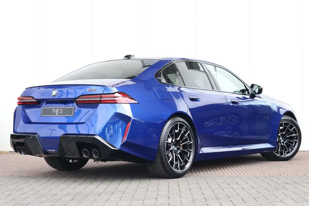 BMW M5 Sedan uit 2026, foto 7