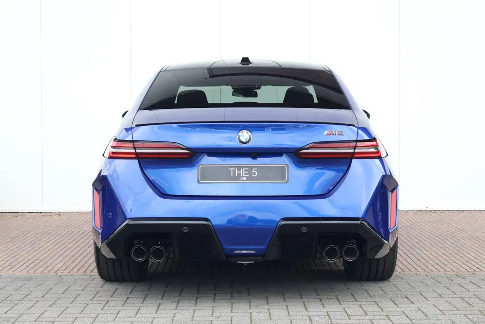 BMW M5 Sedan uit 2026, foto 8