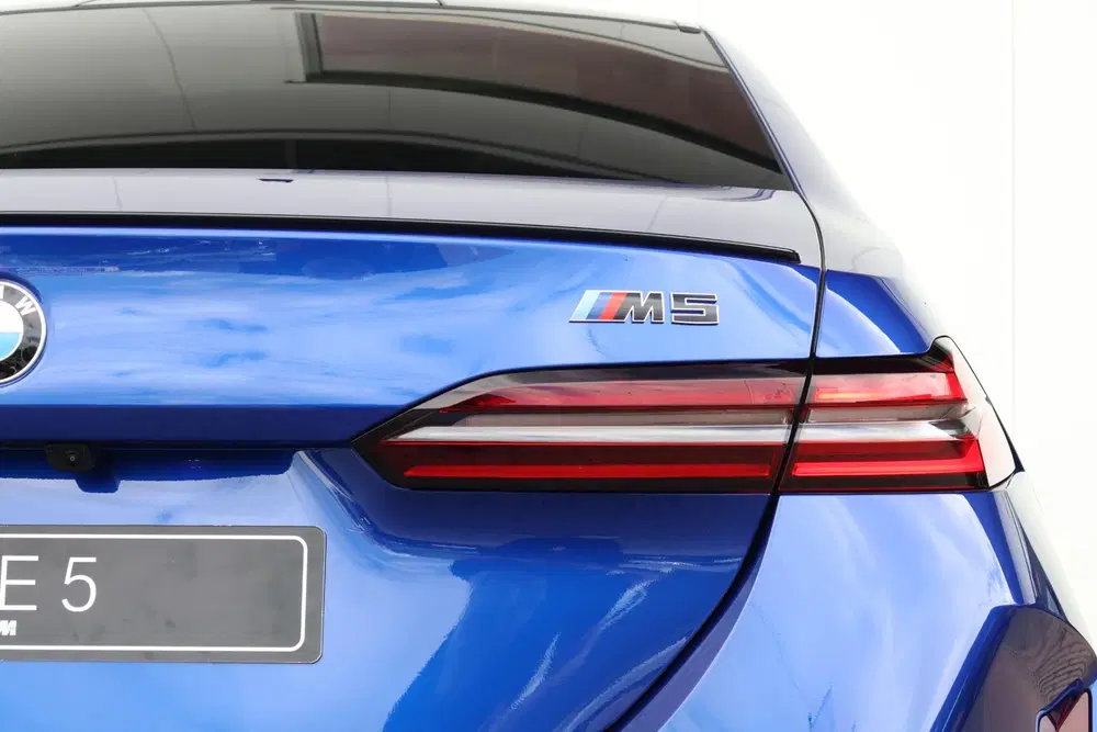 BMW M5 Sedan uit 2026, foto 9