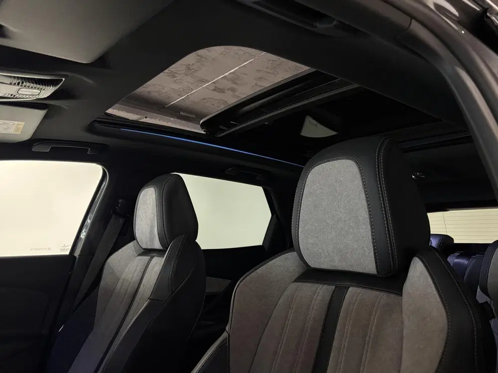 Peugeot 3008 1.6 HYbrid 225PK GT uit 2021, foto 8