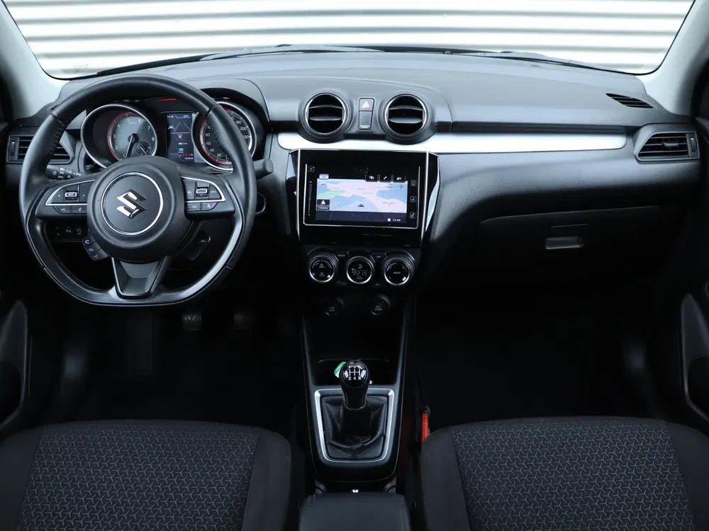 Suzuki Swift 1.2 Sportline Smart Hybrid *Adaptive cruis uit 2021, foto 3