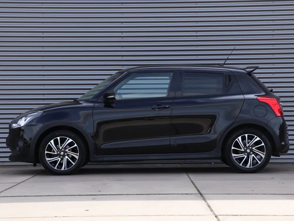 Suzuki Swift 1.2 Sportline Smart Hybrid *Adaptive cruis uit 2021, foto 4