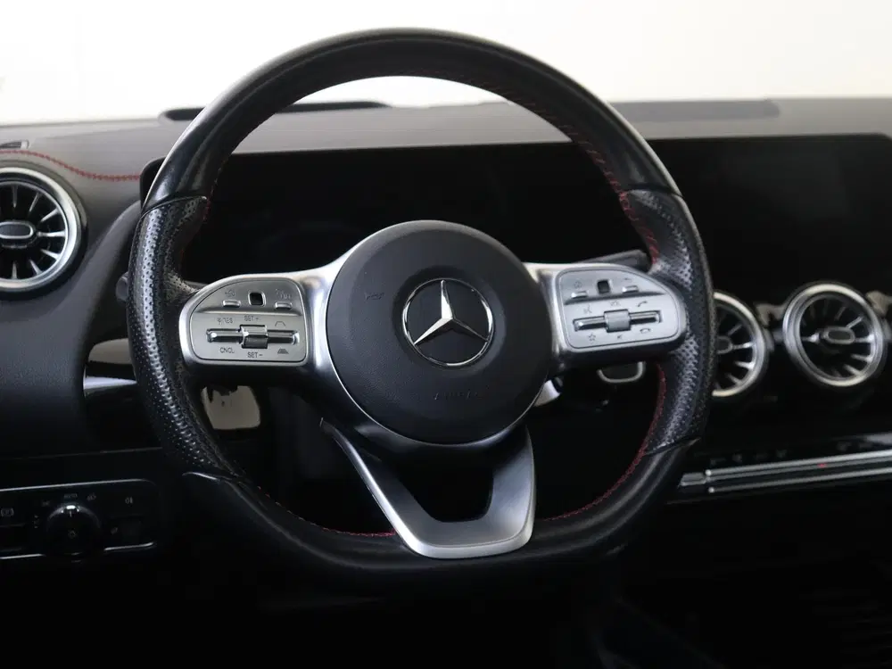 Mercedes-Benz EQA 250 Business Solution AMG 67 kWh uit 2021, foto 10