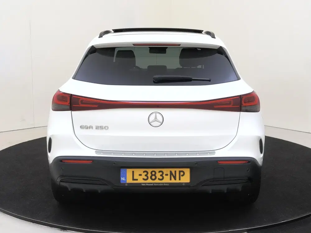 Mercedes-Benz EQA 250 Business Solution AMG 67 kWh uit 2021, foto 7
