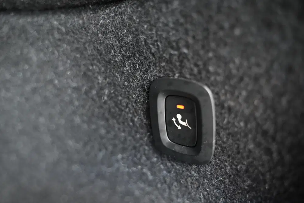 Volvo XC40 1.5 T5 Recharge R-Design SOH 84 uit 2020, foto 10