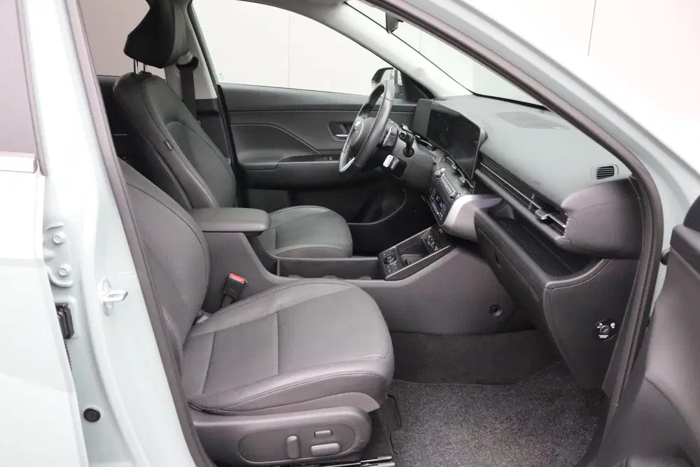 Hyundai KONA 1.6 T-GDI 199PK Automaat Premium Sky Keyfr uit 2023, foto 12