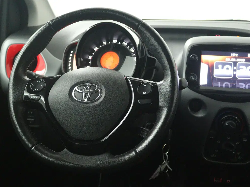 Toyota Aygo 1.0 VVT-i x-play uit 2022, foto 8