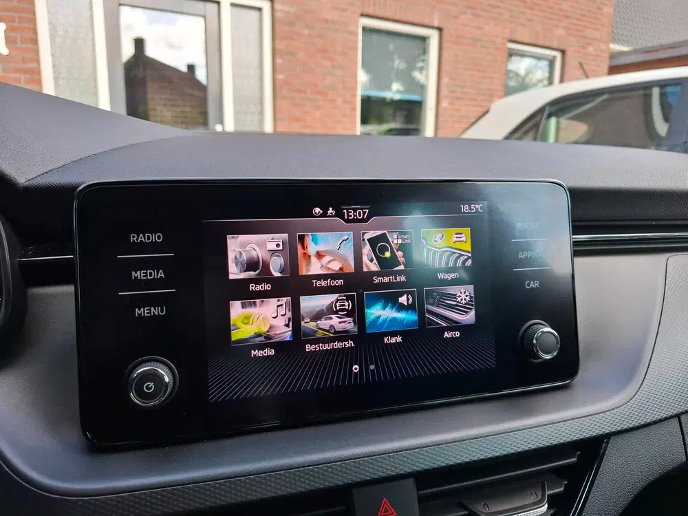 Skoda Kamiq 1.0 TSI Ambition. Stoelverwarming uit 2023, foto 12