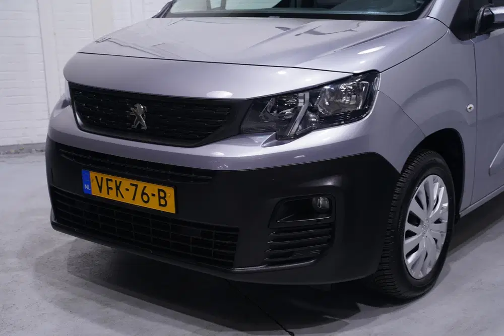 Peugeot Partner 1.5 BlueHDI 130 pk L2H1 Navi uit 2020, foto 14