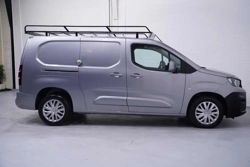 Peugeot Partner 1.5 BlueHDI 130 pk L2H1 Navi uit 2020, foto 8