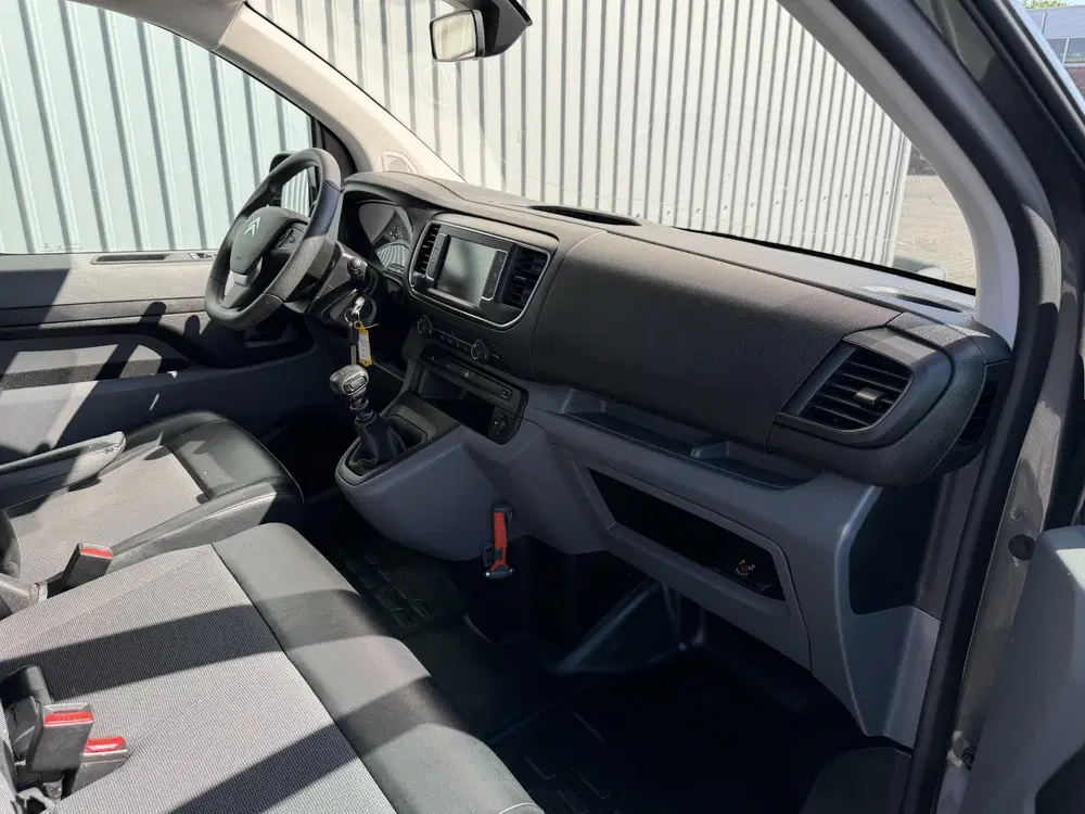 Citroën Jumpy Citroen Jumpy 2.0 BlueHDI 120 L3*NAVI*CRUI uit 2020, foto 3