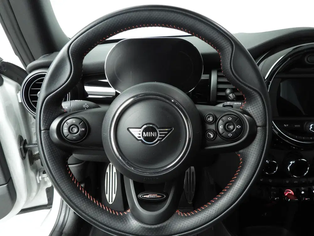 Mini Cooper Cooper JCW Pakket uit 2021, foto 11
