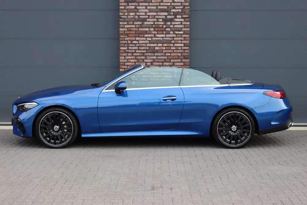 Mercedes-Benz CLE 200 AMG Line uit 2025, foto 9