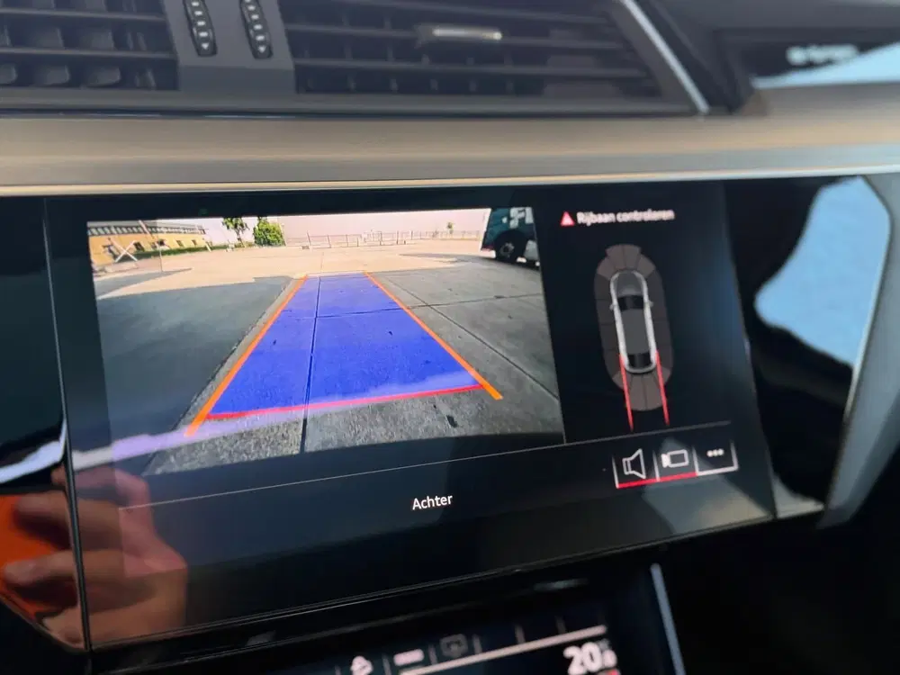 Audi e-tron 50 quattro S-Line edition (NL-auto uit 2020, foto 8