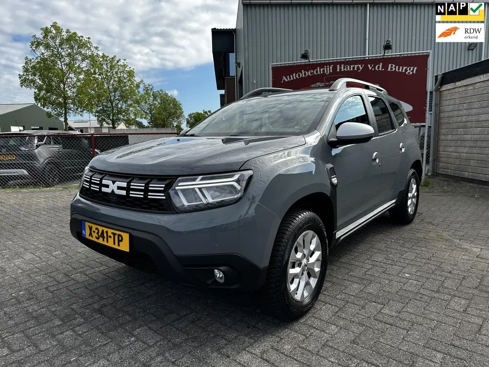 Dacia Duster 1.0 TCe 100 Bi-Fuel Essential Trekhaak uit 2024