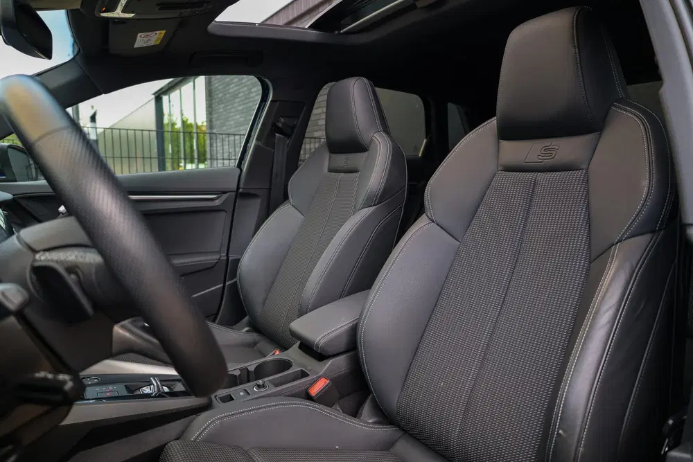Audi A3 40 TFSI e Edition uit 2023, foto 5