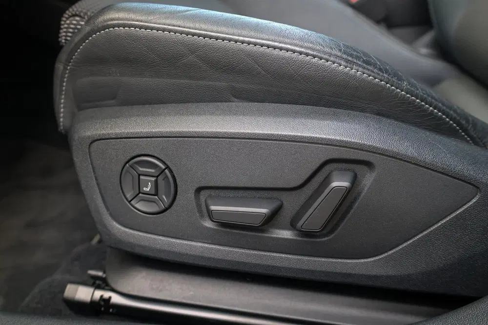 Audi A3 40 TFSI e Edition uit 2023, foto 6