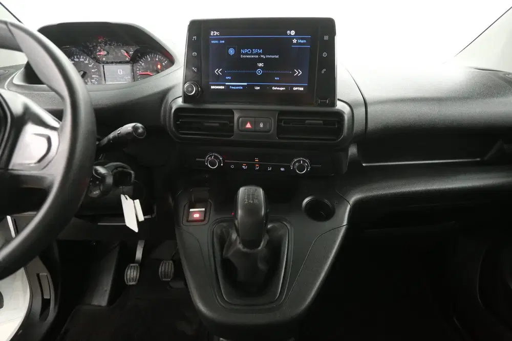 Peugeot Partner 1.5 BlueHDI 102PK uit 2021, foto 11