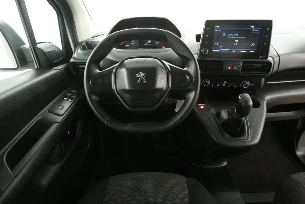Peugeot Partner 1.5 BlueHDI 102PK uit 2021, foto 2