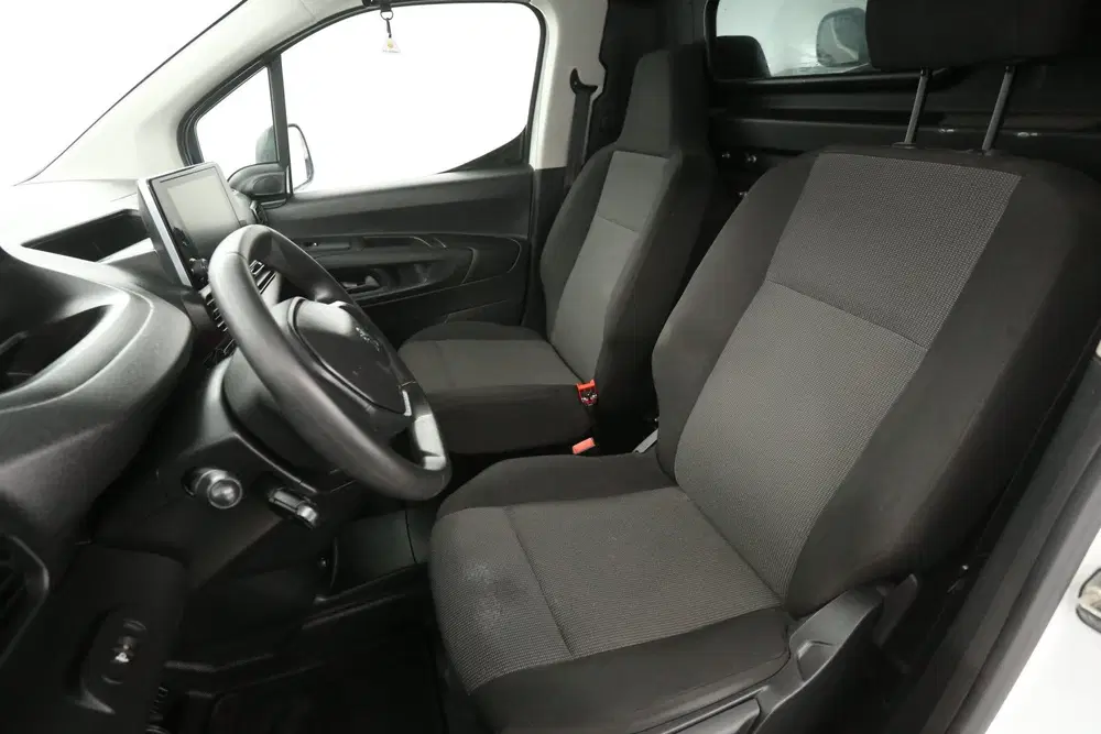 Peugeot Partner 1.5 BlueHDI 102PK uit 2021, foto 9
