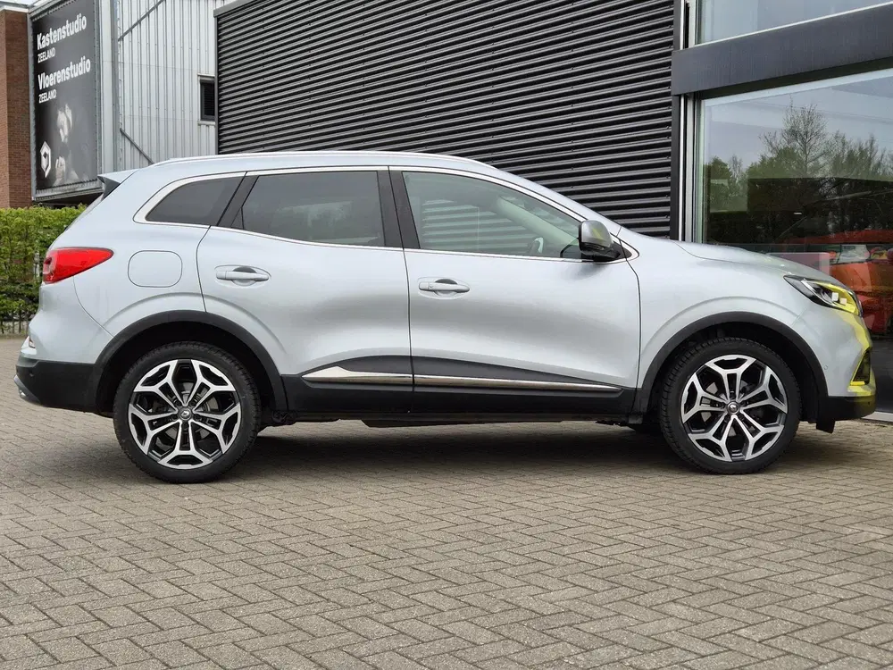 Renault Kadjar 1.3 TCe 140 EDC AUTOMAAT Techno All Season uit 2022, foto 6