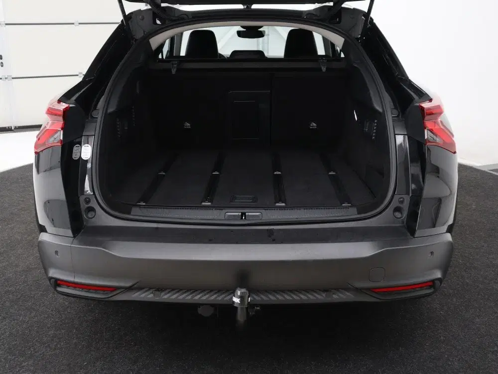 Citroën C5 X Citroen C5 X 1.6 Plug-in Hybrid 225 Busine uit 2023, foto 10