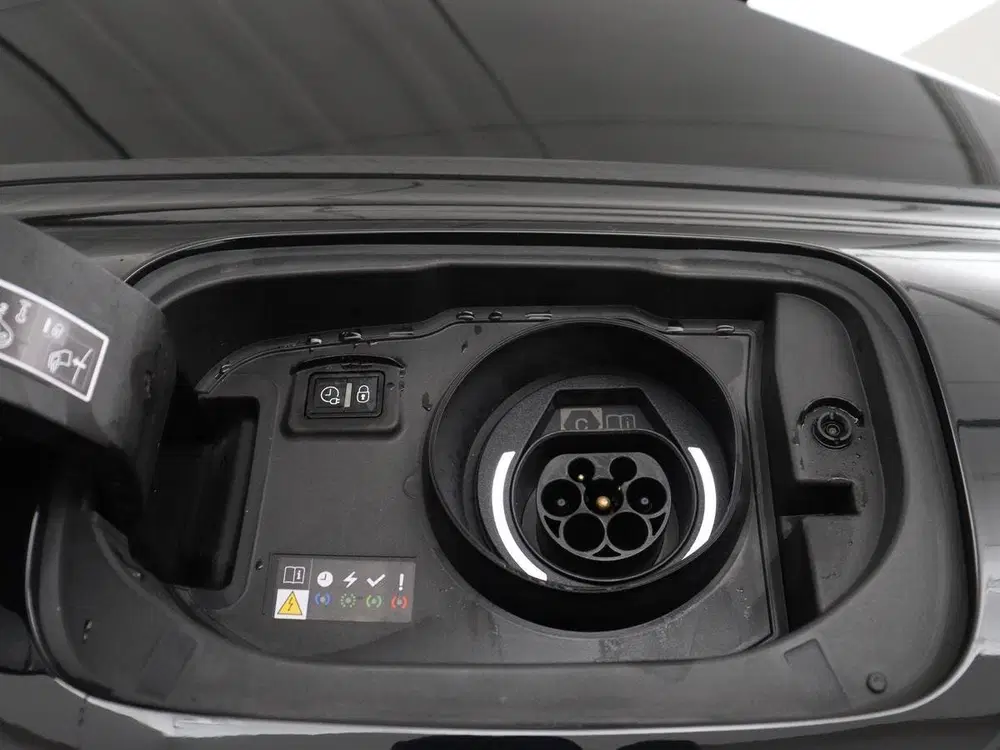 Citroën C5 X Citroen C5 X 1.6 Plug-in Hybrid 225 Busine uit 2023, foto 13
