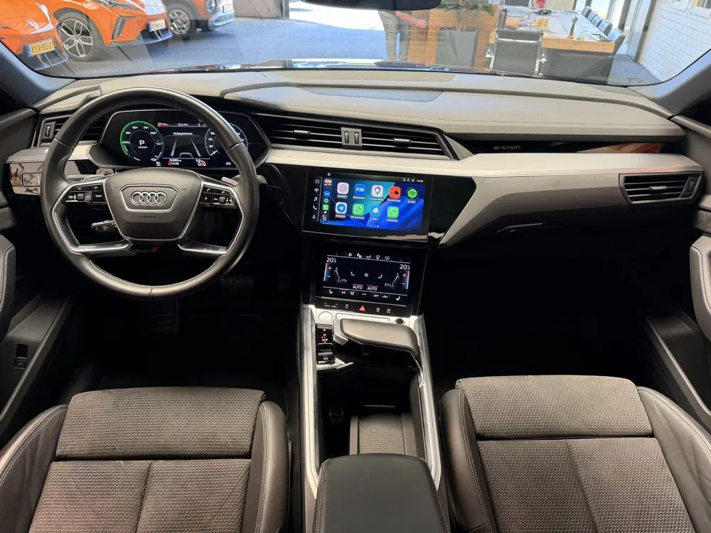 Audi e-tron PANORAMADAK 50 QUATTRO BUSIN uit 2020, foto 13