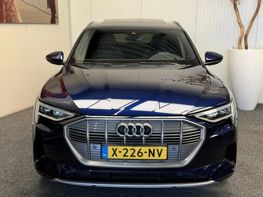 Audi e-tron PANORAMADAK 50 QUATTRO BUSIN uit 2020, foto 3