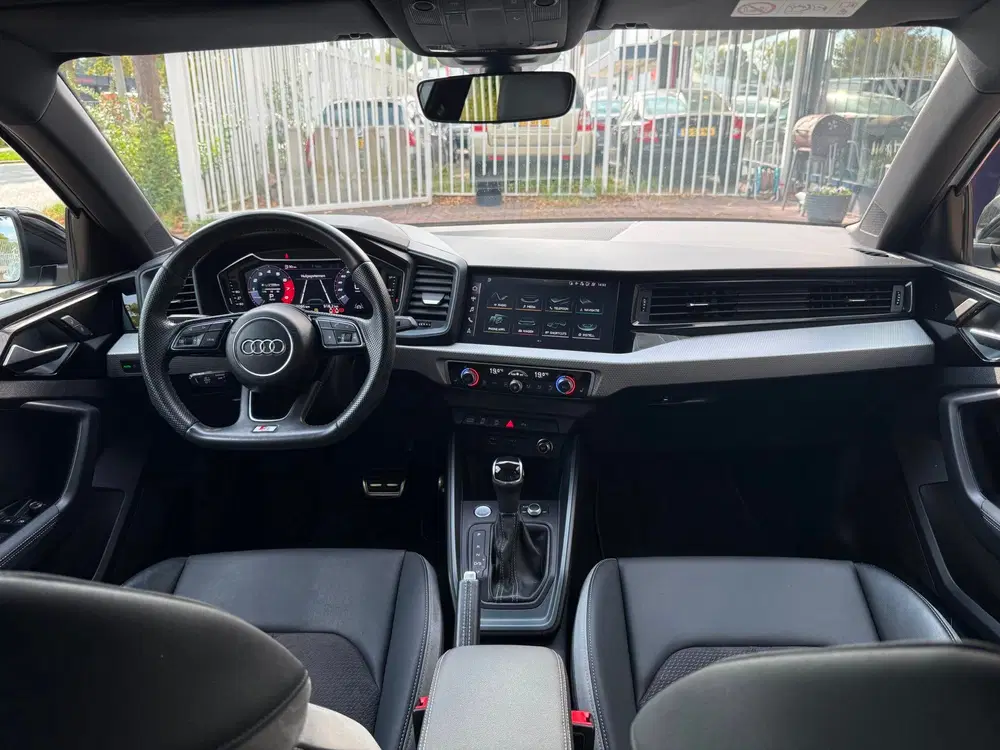 Audi A1 35 TFSI uit 2019, foto 2