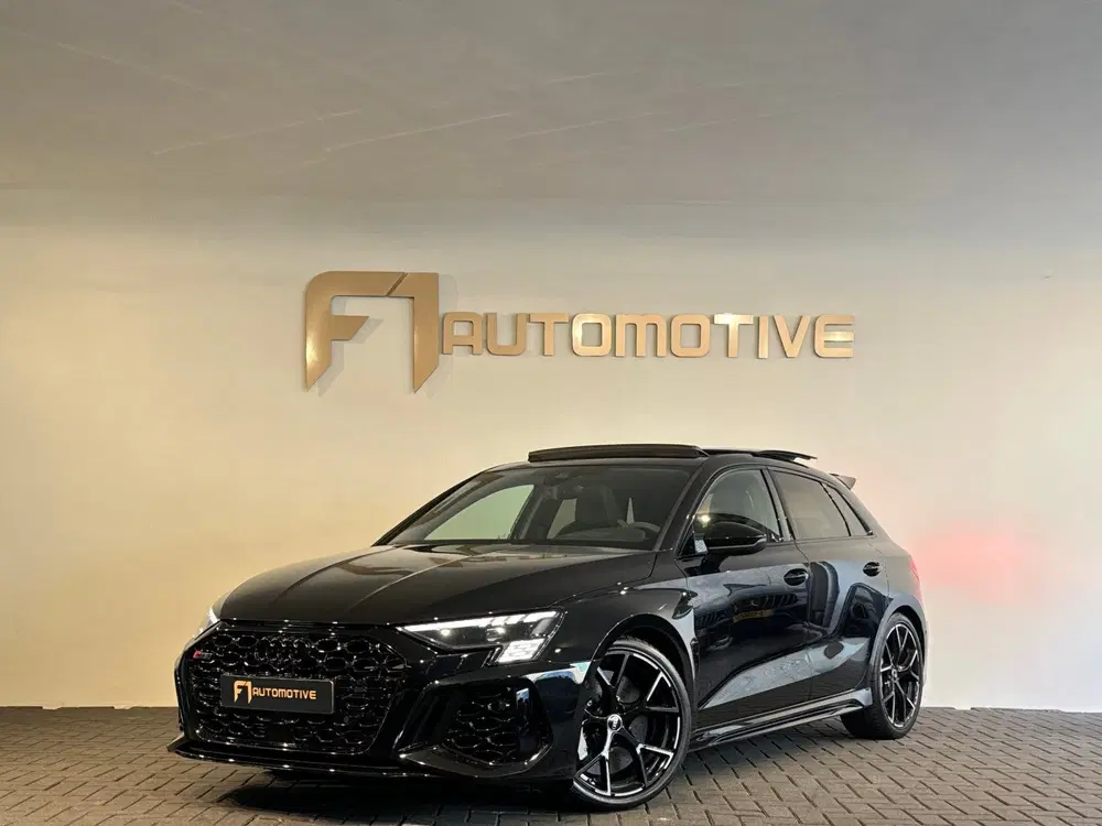 Audi RS3 2.5 TFSI quattro Pano uit 2021