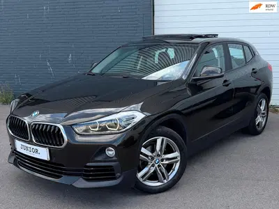 BMW X2 SDrive18i PANORAMADAK uit 2019