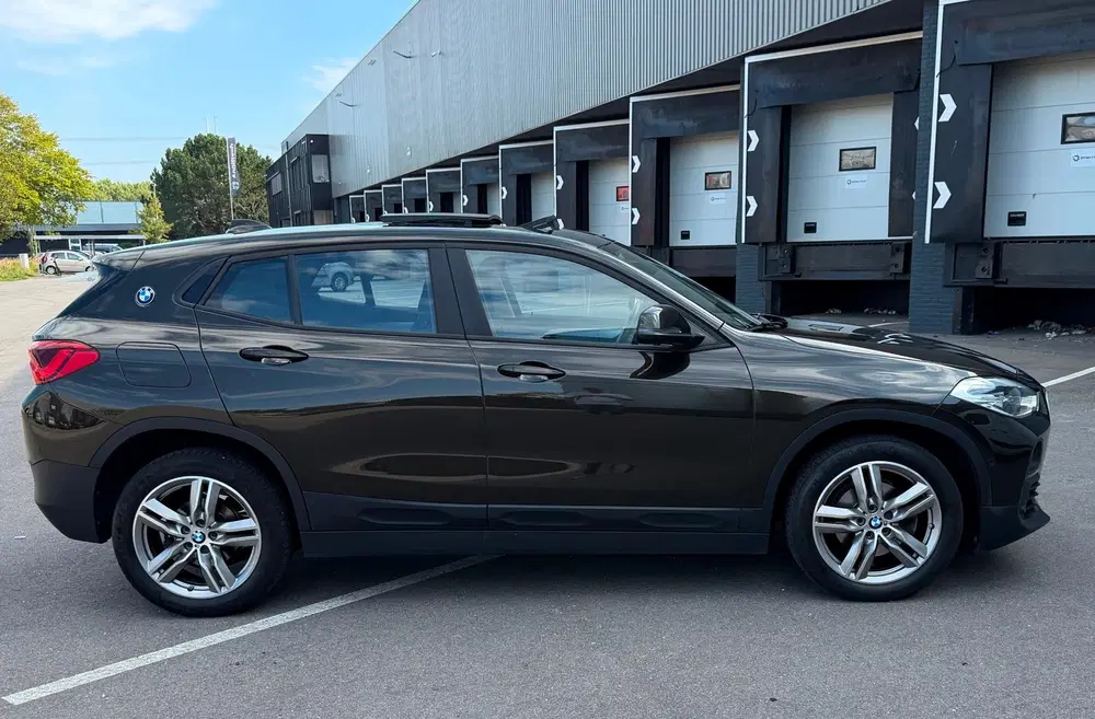 BMW X2 SDrive18i PANORAMADAK uit 2019, foto 8