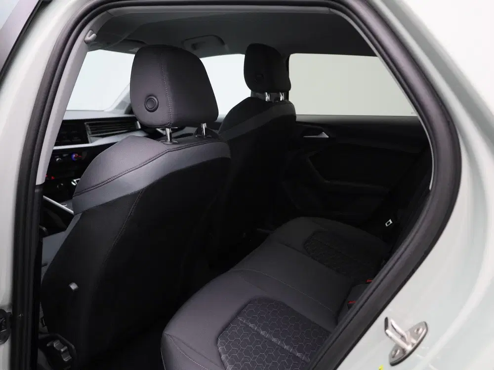 Audi A1 30 TFSI Advanced edition l Adaptive cruise uit 2025, foto 10